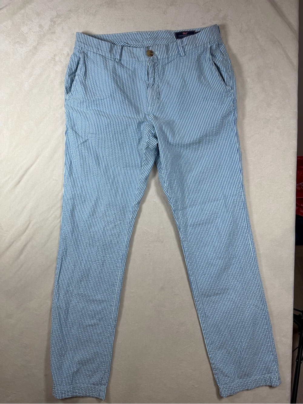Vineyard Vines 33W 34L Men’s Light Blue & White Seersucker Chinos Lightweight